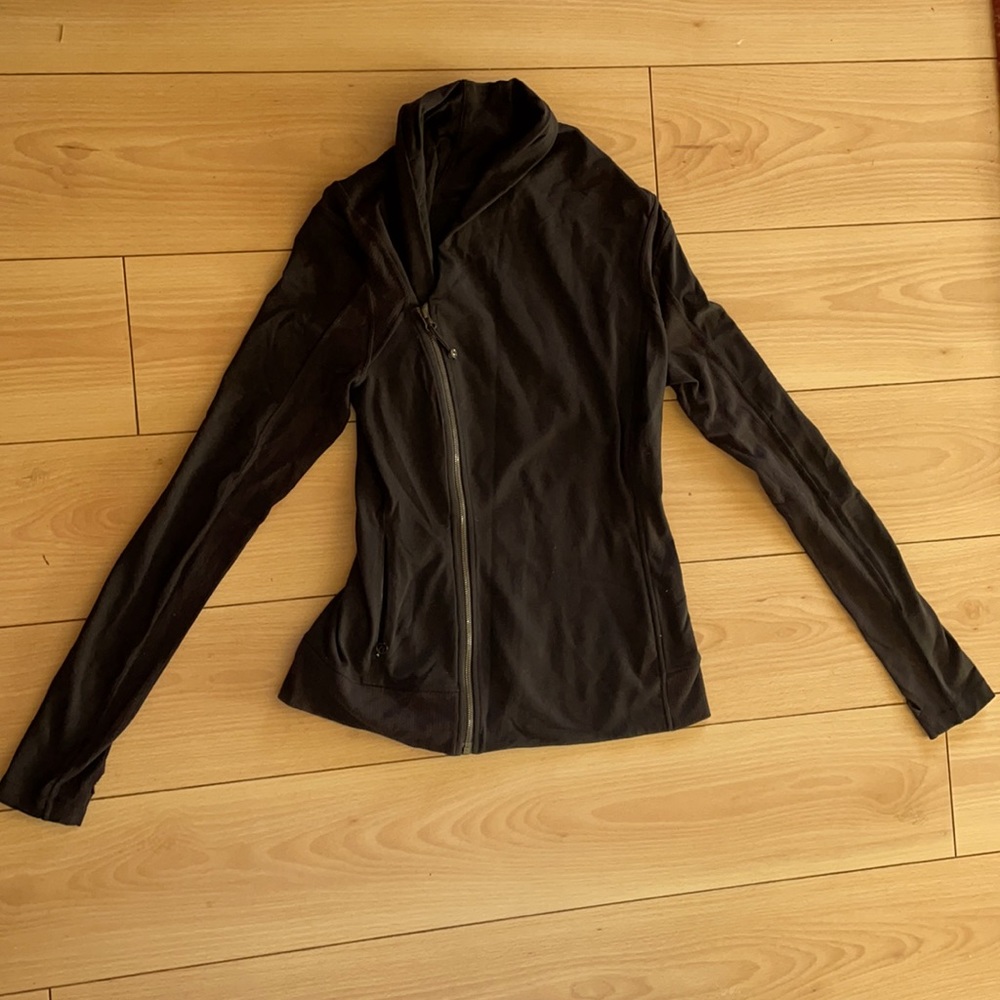 Lulu Lemon Nulu offset zipper long-sleeve black jacket. Like new, barely worn.